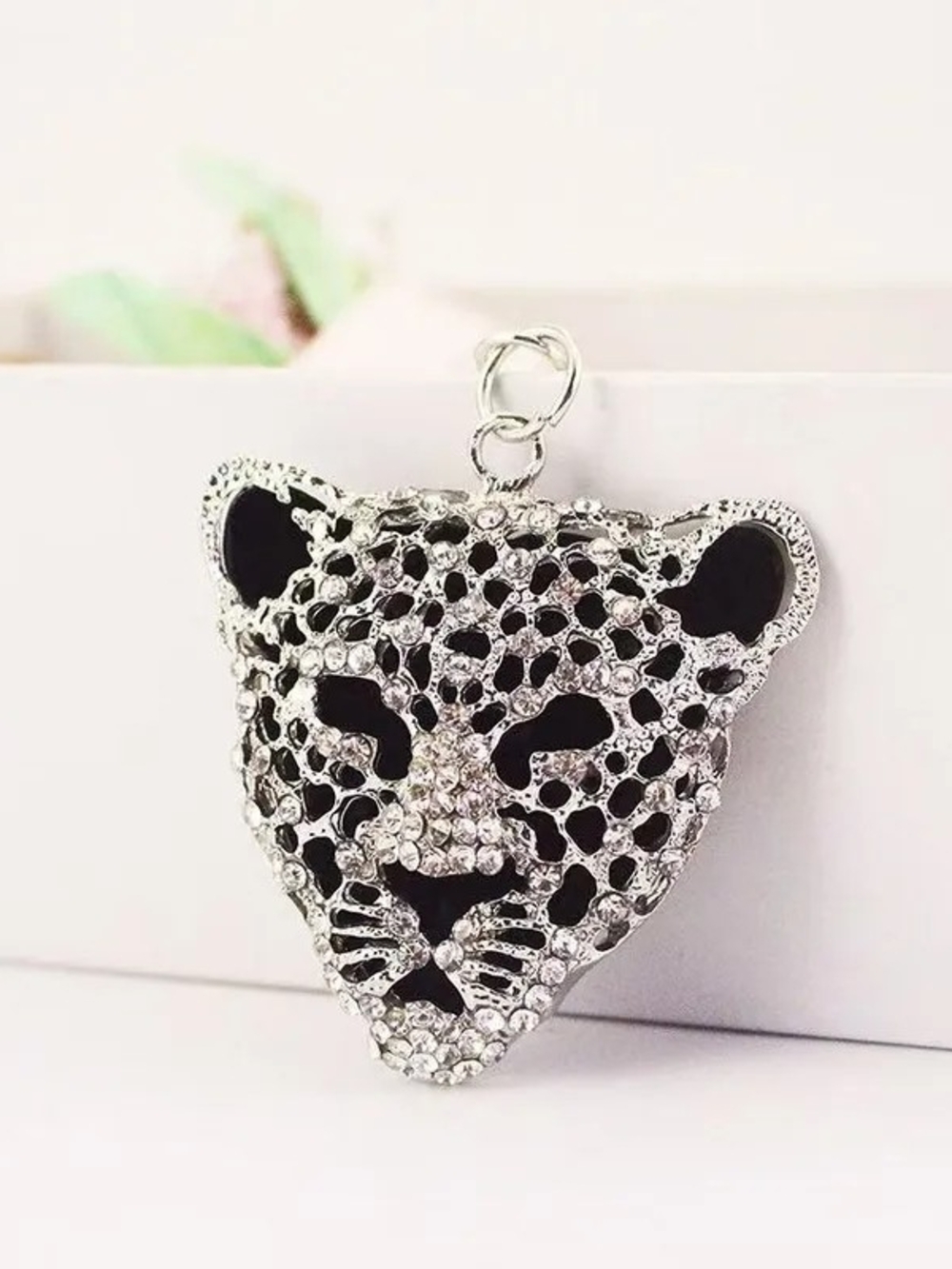 Silver Plated Diamond stud Leopard Head Keychain